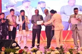 ranjan sinha best pro award bhojpuri cine awards patna