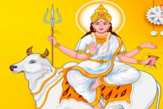 माता महागौरी की पूजा करते श्रद्धालु