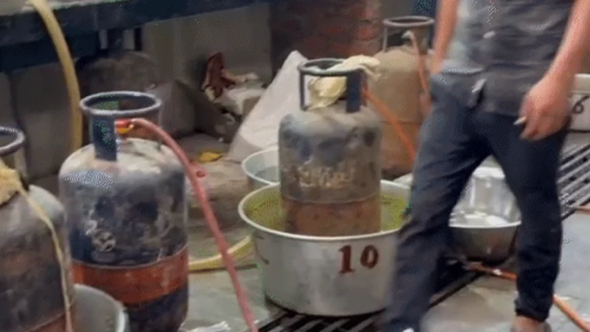 patna hostel gas crisis lpg shortage