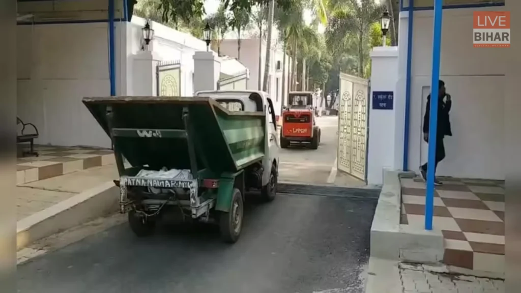 Nitish Kumar: 20 साल बाद 1 अणे मार्ग छोड़ेंगे नीतीश कुमार, अब 7 सर्कुलर रोड बनेगा नया ठिकाना 1